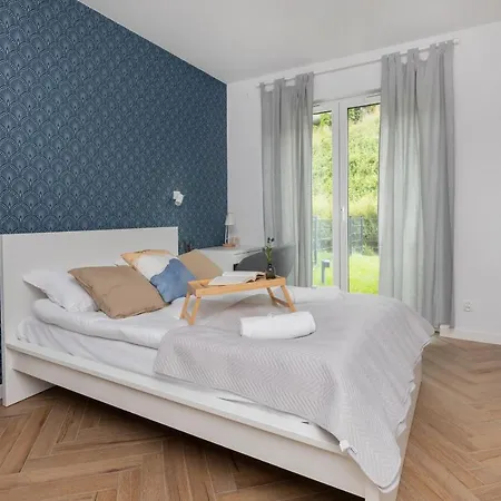 Mlyny Gdanskie With Terrace, Gym & Playground By Renters Apartment