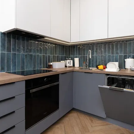 Apartment Mlyny Gdanskie With Terrace, Gym & Playground By Renters *